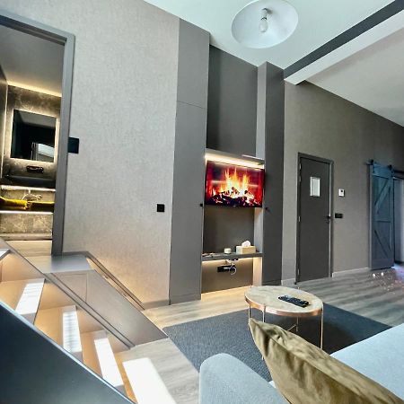 Junior luxe suite 1 CITYVIEW Anvers Extérieur photo